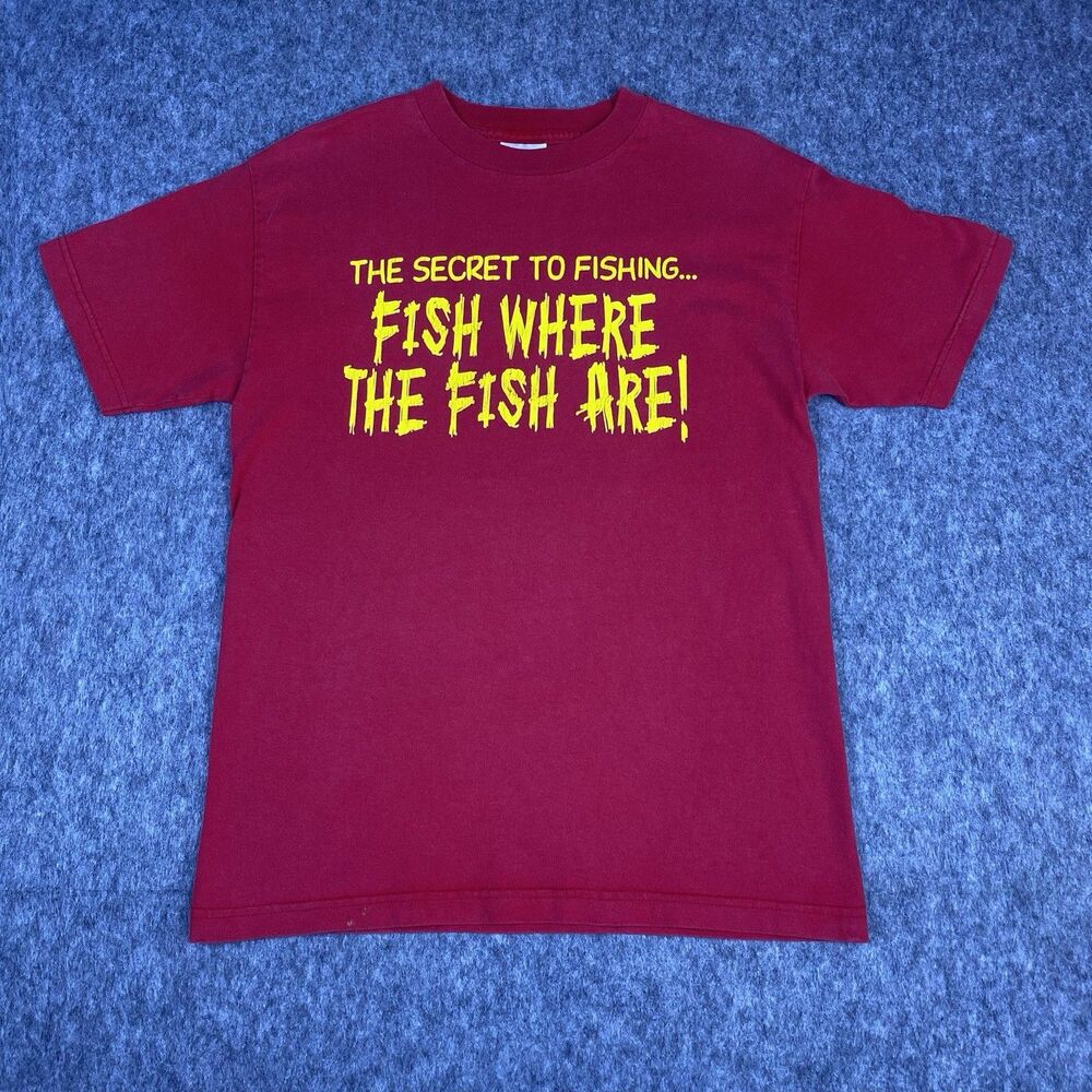 Vintage Fishing Humor Men's T-Shirt Alstyle Apparel Short Sleeve Red Size Medium